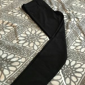 Skinny Black Jeggin Pant